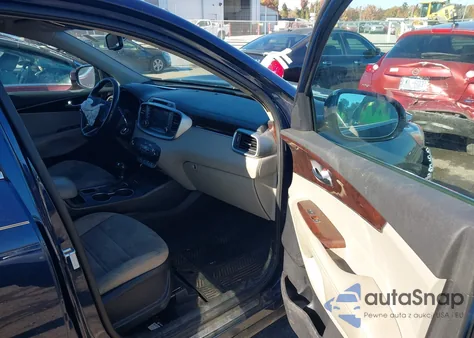 2017 Kia Sorento 3.3L Lx из США, поврежденный, VIN 5XYPGDA5XHG231201